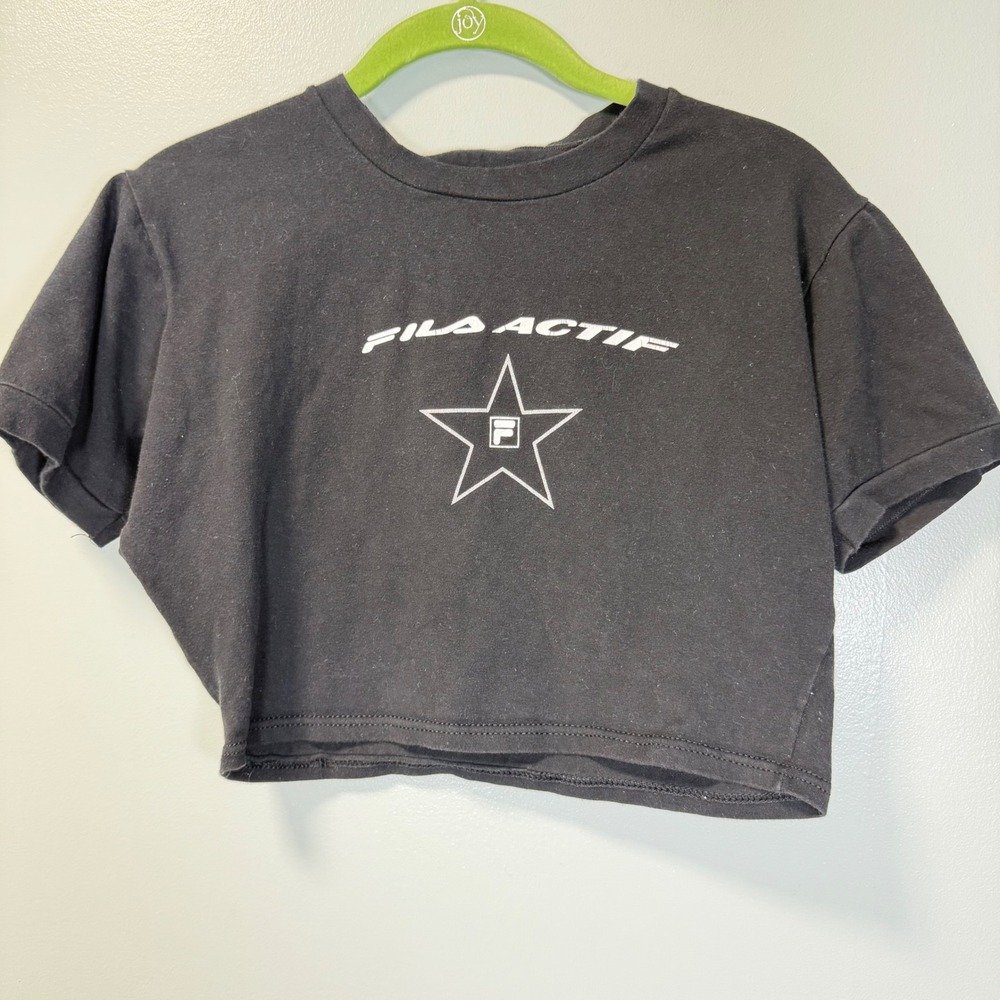 Fila Actif Vintage Black Cropped T-Shirt Star Graphic Womens XL Made in USA